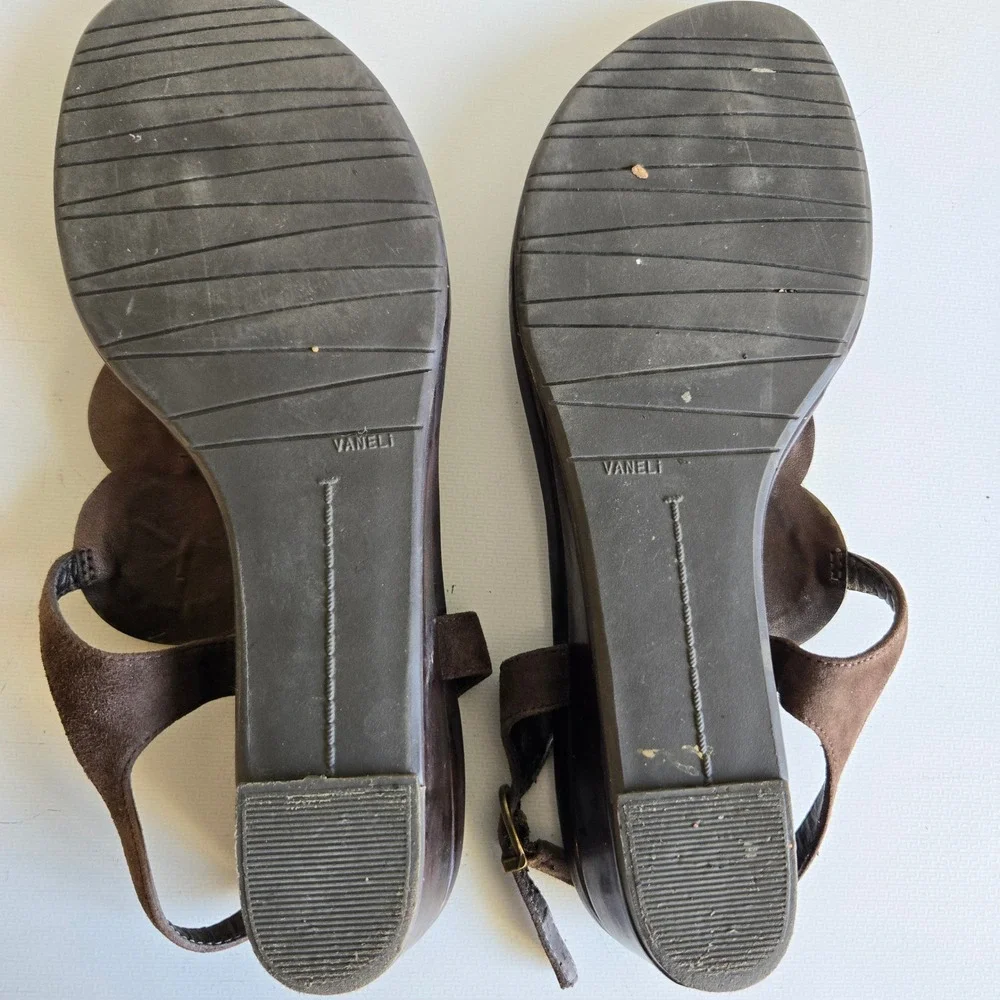 Vaneli pre owned